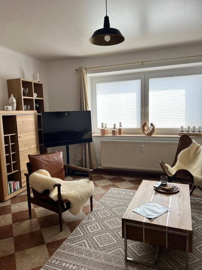 Sehr Schoene Wohnung,Komplett Neu Eingerichtet Лимбах-Оберфрона Экстерьер фото