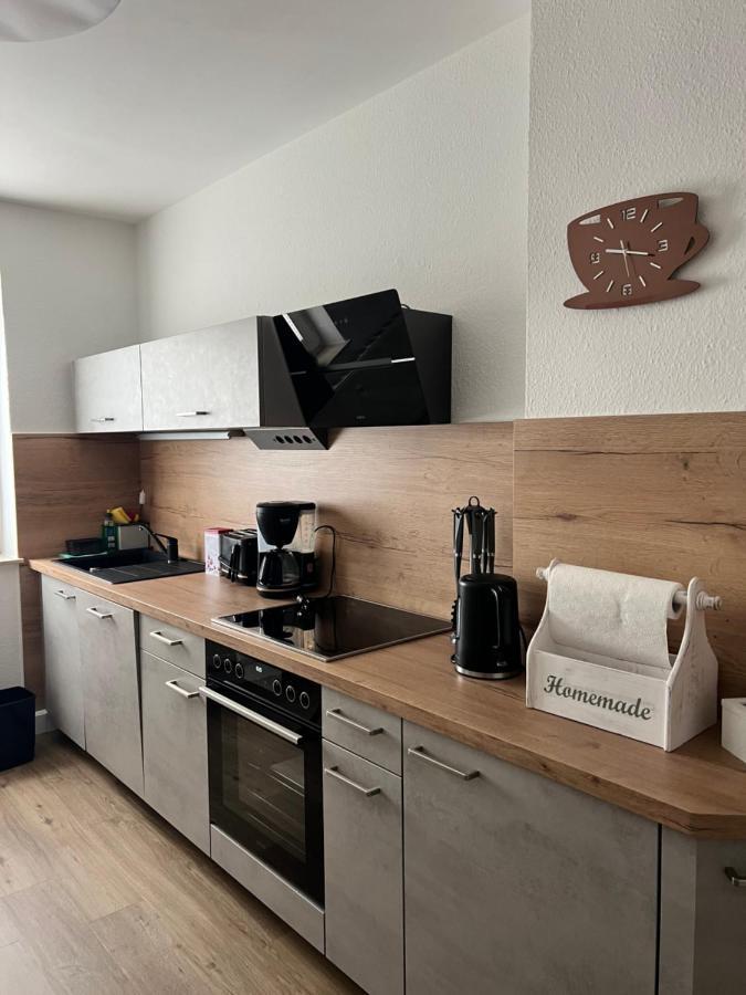 Sehr Schoene Wohnung,Komplett Neu Eingerichtet Лимбах-Оберфрона Экстерьер фото