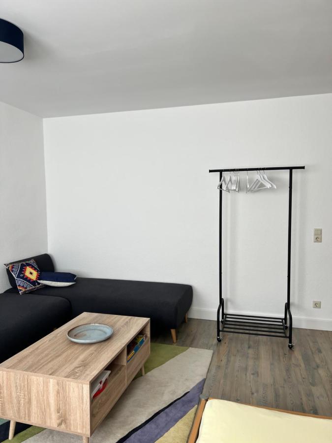 Sehr Schoene Wohnung,Komplett Neu Eingerichtet Лимбах-Оберфрона Экстерьер фото